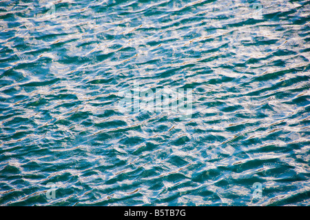 Surface de l'eau de mer. Banque D'Images