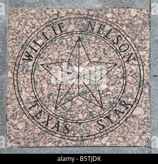 Austin Texas Hill Country Willie Nelson Texas Star plaque trottoir Banque D'Images