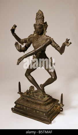 Nataraja bronze 10ème siècle chola Tiruvarangulam Tamilnadu. Musée national de New Delhi Inde 55,40 Banque D'Images