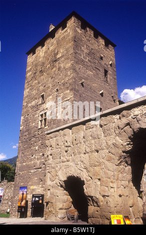 Porta Pretoria Aosta Valle d'Aosta, Italie Banque D'Images
