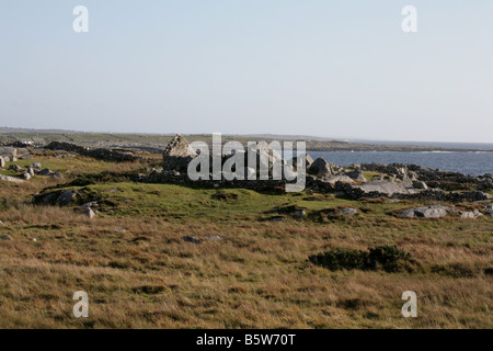 Chalet à l'abandon, Roundstone Roundstone Bay, Connemara, comté de Galway Irlande Banque D'Images