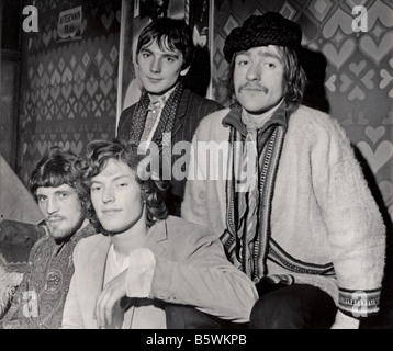 Groupe pop britannique de la circulation en décembre 1967. De gauche à droite : Jim Capaldi, Stevie Winwood, Chris Wood et Dave Mason Banque D'Images