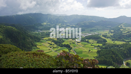 Vue de la ville de Furnas, São Miguel, Açores, Portugal Banque D'Images