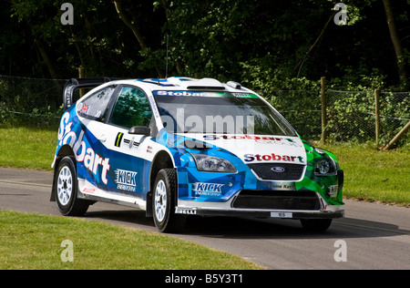 2007 Ford Focus WRC avec chauffeur Matthew Wilson à Goodwood Festival of Speed, Sussex, UK. Banque D'Images