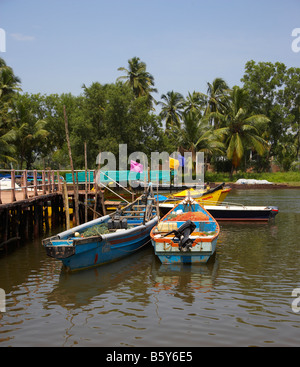Des bateaux de pêche, Goa, Inde Banque D'Images