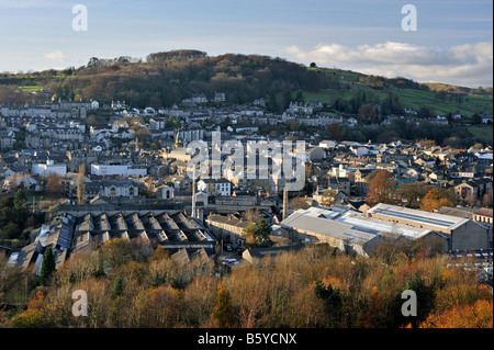 Kendal à partir de la colline du château. Kendal, Cumbria, Angleterre, Royaume-Uni, Europe. Banque D'Images