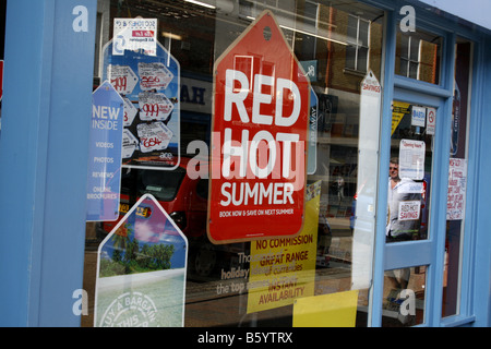 Boutique de l'agence de voyage île de Wight uk 2008 Banque D'Images