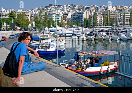 Le port du Pirée port Pasalimani grec Athènes Grèce Banque D'Images