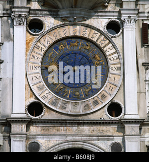 Réveil Piazza San Marco Venise Banque D'Images