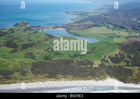 Puponga et Golden Bay et l'Adieu Spit Beach bas Nelson Region ile sud Nouvelle Zelande aerial Banque D'Images