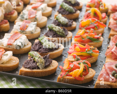 Sélection de Crostini Banque D'Images