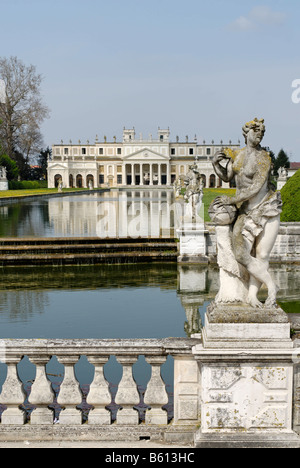 La Villa Pisani à Stra près de Padoue au Canal de Brenta, Veneto, la Vénétie, en Italie, en Europe Banque D'Images