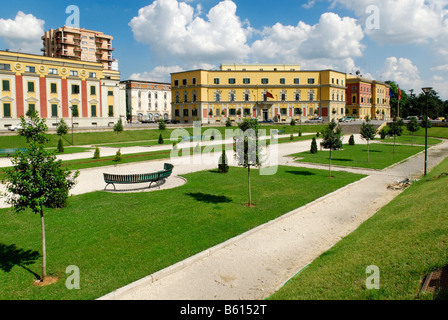 La place Skanderbeg à Tirana, Albanie, Europe Banque D'Images