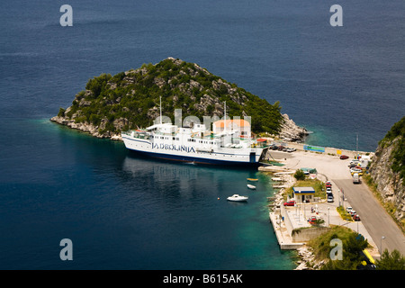 Ferry à Sobra ferry port, île de Mljet, Dubrovnik-Neretva, Croatie, Europe Banque D'Images