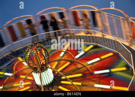 Carnival ride in motion blur Banque D'Images