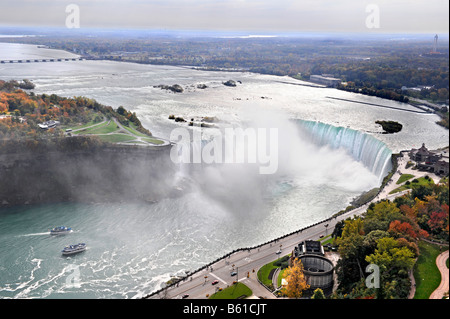 Vue aérienne de Niagara Falls de la tour Skylon Ontario Canada Banque D'Images