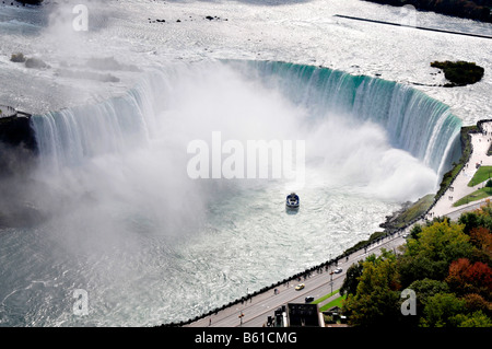 Vue aérienne de Niagara Falls de la tour Skylon Ontario Canada Banque D'Images