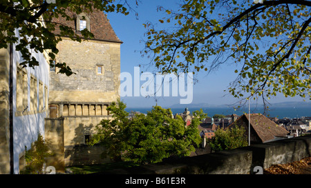 Avis de palace, de la vieille ville et le lac de Neuchâtel, Neuchâtel, Suisse Banque D'Images