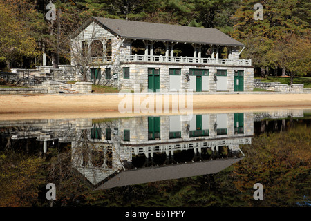 Parc d'état de Bear Brook pendant les mois d'automne situé à Allenstown New Hampshire USA Banque D'Images