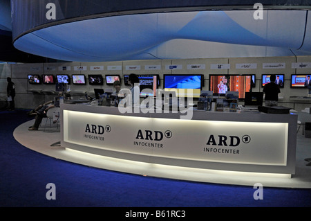 Le stand d'information de la chaîne de télévision ARD, exposition de la radio internationale ifa, Berlin, Germany, Europe Banque D'Images