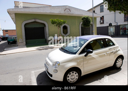 Fiat, petite voiture en Italie Banque D'Images