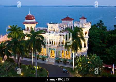 Palacio de Valle à Cienfuegos, Cuba, les Caraïbes, l'Amérique Banque D'Images