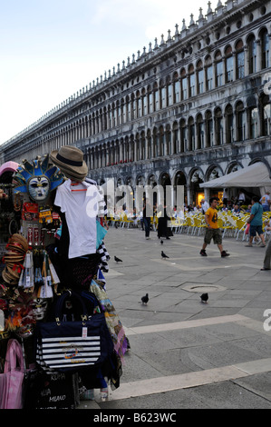 Stand de vente, la Piazza San Marco, Venise, Italie, Europe Banque D'Images