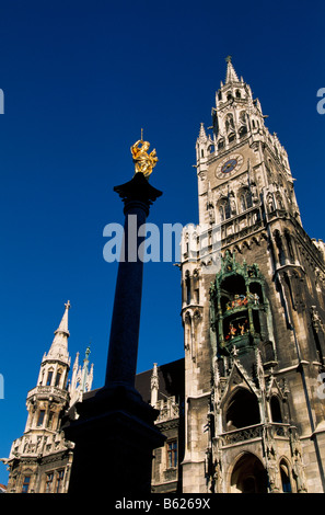 Mariensaeule, Mary's Column, Marienplatz, Munich, Bavaria, Germany, Europe Banque D'Images