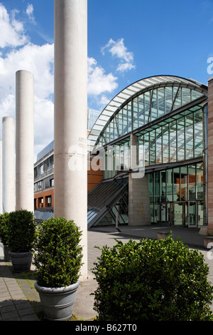 Germanisches Nationalmuseum, gate, Dani Karavan, Strasse der Menschenrechte, Rue des droits de l'Homme, centre-ville historique, l'hôtel Paul Banque D'Images