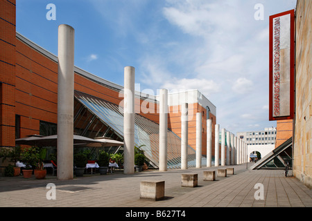 Germanisches Nationalmuseum, Dani Karavan, Strasse der Menschenrechte, Rue des droits de l'Homme, centre-ville historique, Nuremberg, Banque D'Images