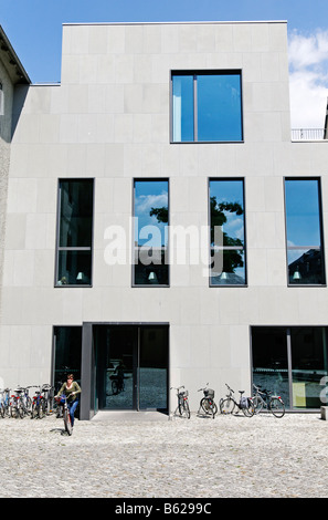 Entrée privée et moderne à l'extension de la bibliothèque de la Duchesse Anna Amalia, Weimar, Thuringe, Allemagne, Europe Banque D'Images