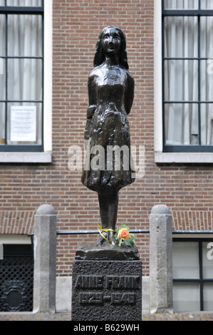 Statue d'Anne Frank, Westermarkt, Amsterdam, pays-Bas, Europe Banque D'Images