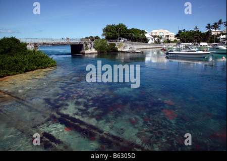 Photo de l'Flatts Bridge, Flatts Village, paroisse de Hamilton, Bermudes, Bermudes Hamilton Parish Banque D'Images