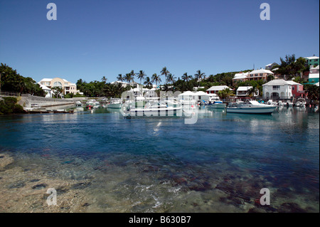 Photo de l'Flatts Village près du Pont de Pierre Lapointe, paroisse de Hamilton, Bermudes Banque D'Images