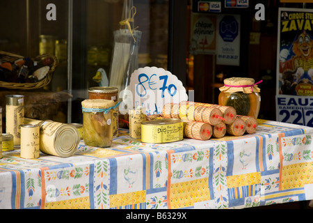 La nourriture locale - Eauze, Gers, dans le sud de la France Banque D'Images