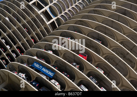Parking voitures multi niveaux, Marina Towers, Chicago, Illinois, États-Unis Banque D'Images