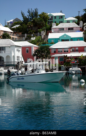 Close-up shot de Flatts Village, Flatts Inlet, paroisse de Hamilton, Bermudes Banque D'Images