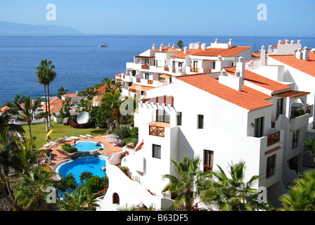 Appartements en bord de mer, Puerto de Santiago, Tenerife, Canaries, Espagne Banque D'Images