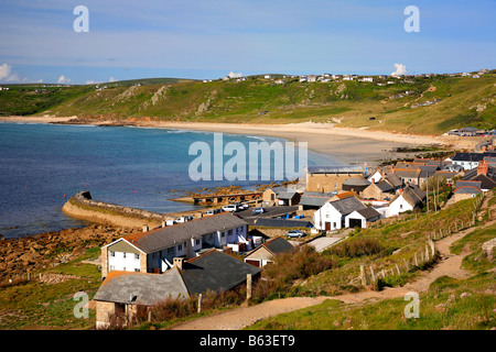 Paysage de falaises Sennan Cove Cornwall England UK Grande-Bretagne Banque D'Images