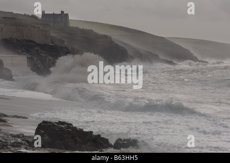 Tempête de Cornwall Porthleven Banque D'Images