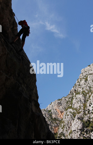 L'escalade à Paklenica, Croatie. Banque D'Images