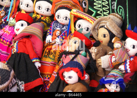 Poupées indiennes fait main marché Pisac Cusco Pérou Amérique du Sud Banque D'Images