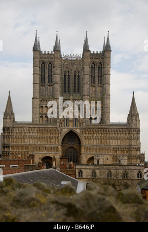 La cathédrale de Lincoln Lincolnshire UK de murs du château Banque D'Images