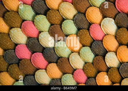 France, Paris, traiteur, boutique de produits du terroir. Shop-window. Les cookies Banque D'Images