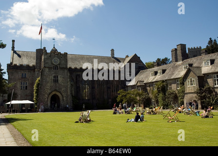 Les moyens avec des mots chaque année un festival littéraire de 10 jours à Totnes Dartington Hall,des mots,dartington Banque D'Images