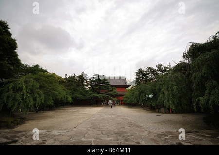 Sangedatsumon Sangedatsu (aka Gate ou entrée principale), côté intérieur. Temple Zojoji. Zone de Shiba. Minato-ku district. Tokyo. Le Japon Banque D'Images
