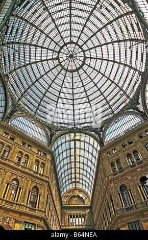 Late-Victorian centre commercial de la Galleria Umberto I, la Via Toledo/Via Roma, Naples, Italie Banque D'Images