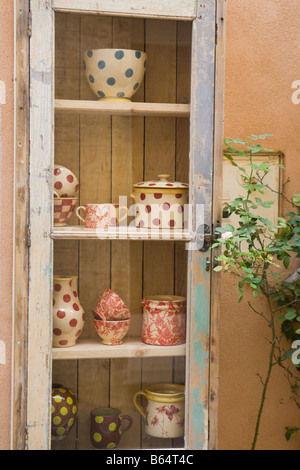 Atelier de poterie à Moustiers Sainte Marie, Haute Provence, France Banque D'Images