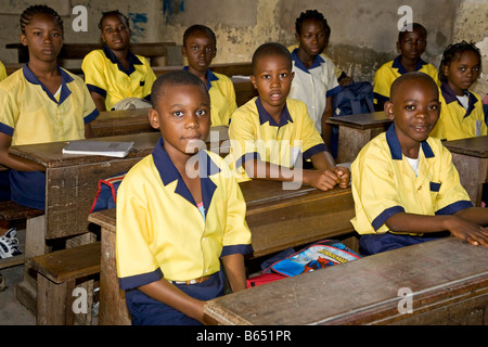 School Douala Cameroun Afrique Banque D'Images