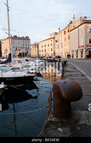 Piran, Slovénie dans la soirée. Banque D'Images